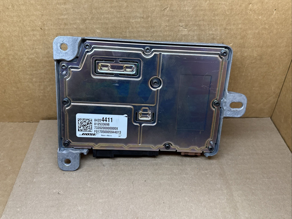 2018 Equinox Radio Amp Amplifier Bose OEM 842044110