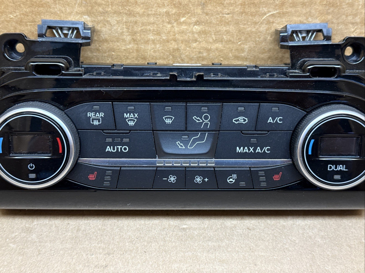 2020 2022 Ford Escape Front Climate Temp Temperature Control LJ6T 18C612 GD2