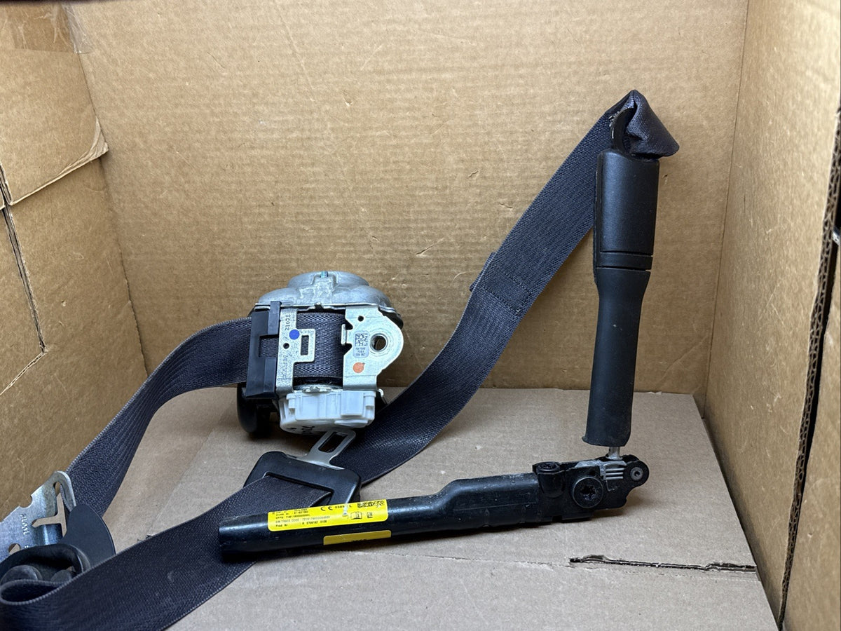 2016 2017 Cruze Front Left Driver Side Seat Belt Seatbelt Retractor8