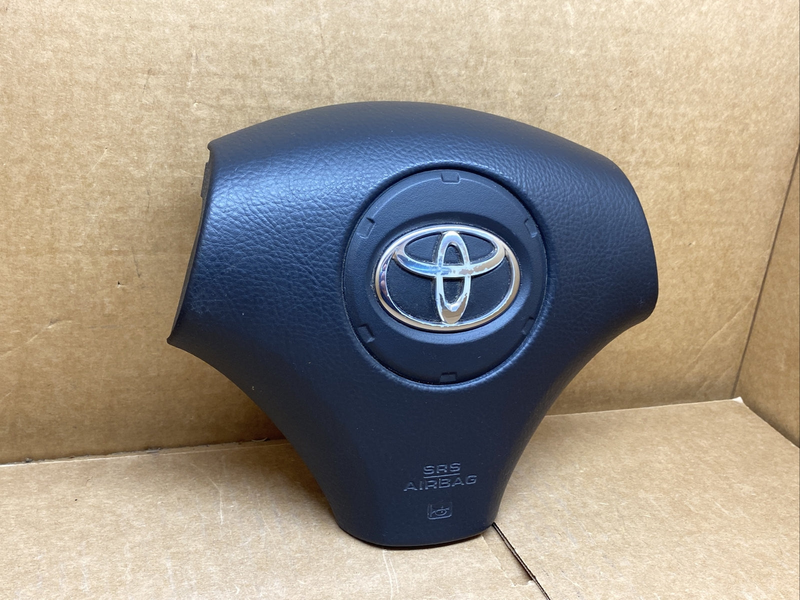02 04 Toyota Camry SE Front Left Driver Side Steering Wheel Air Bag Airbag Black3