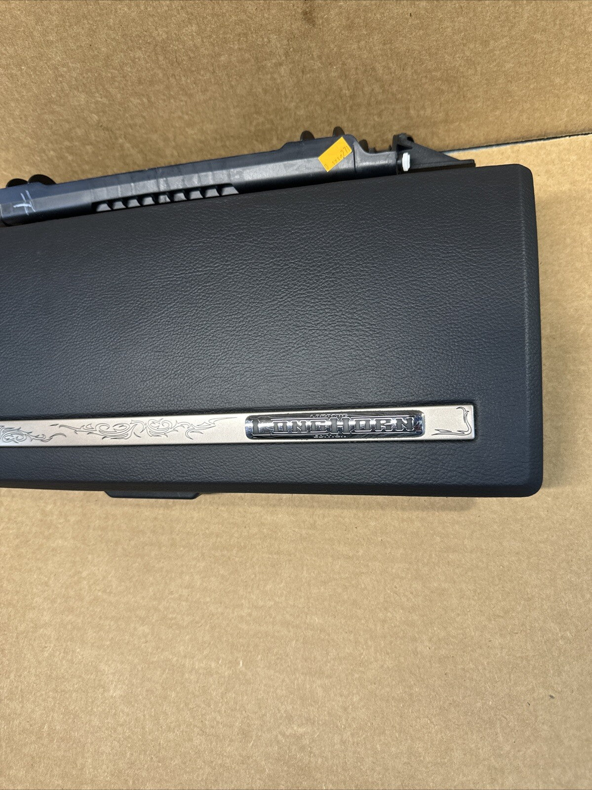 2013 2018 Ram Longhorn Interior Upper Glove Box storage Compartment Black2