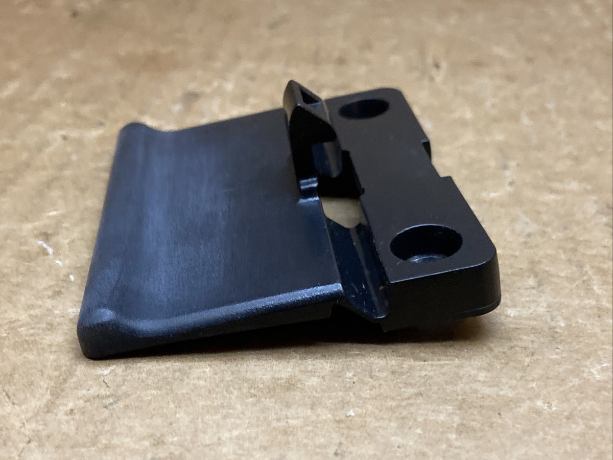 2007 2009 Ford Taurus X Mercury Sable Center Console Lid Latch Armrest 0