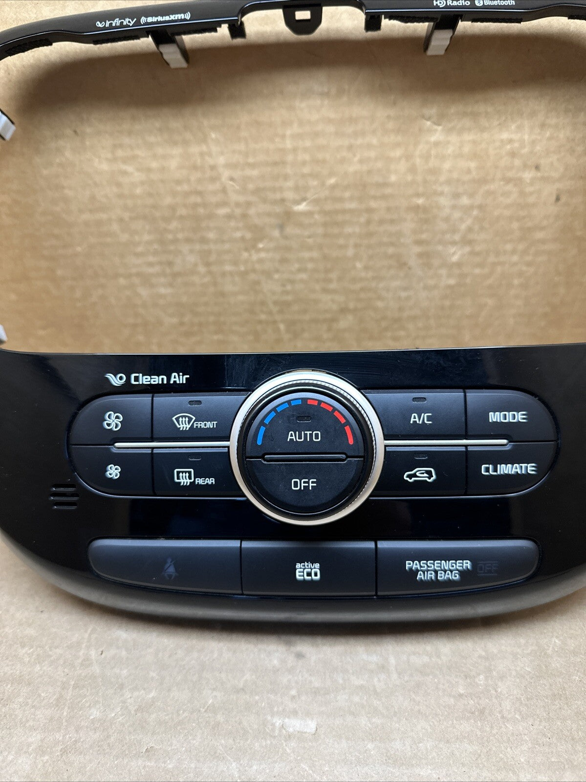 2014 2016 Kia Soul AC Heat Temperature Control Bezel Trim OEM 97250 B2GQ0CA2
