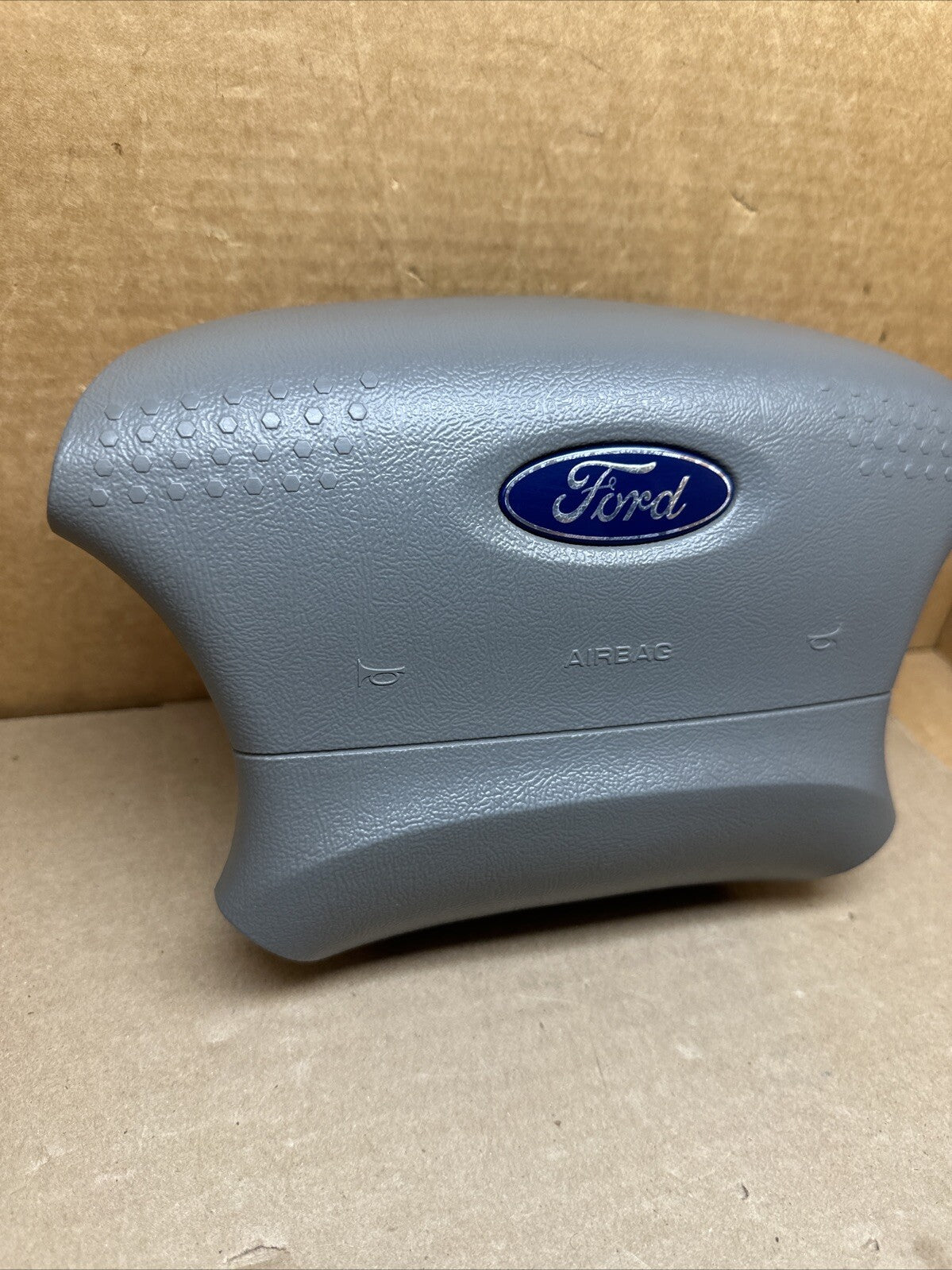 2001 2003 Ford Ranger Front Left Driver Side Steering Wheel Air Bag Airbag Gray2