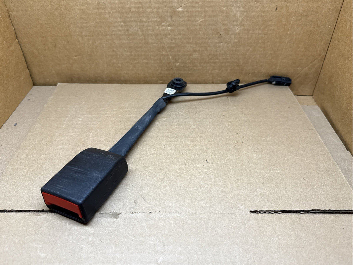 2016 2025 Chevy Malibu Front Left Driver Side Seat Belt Seatbelt Buckle Black0