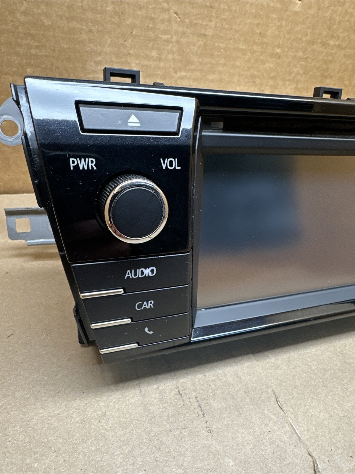2014 2016 Toyota Corolla Dash Radio Receiver Display Screen OEM 86140 024701