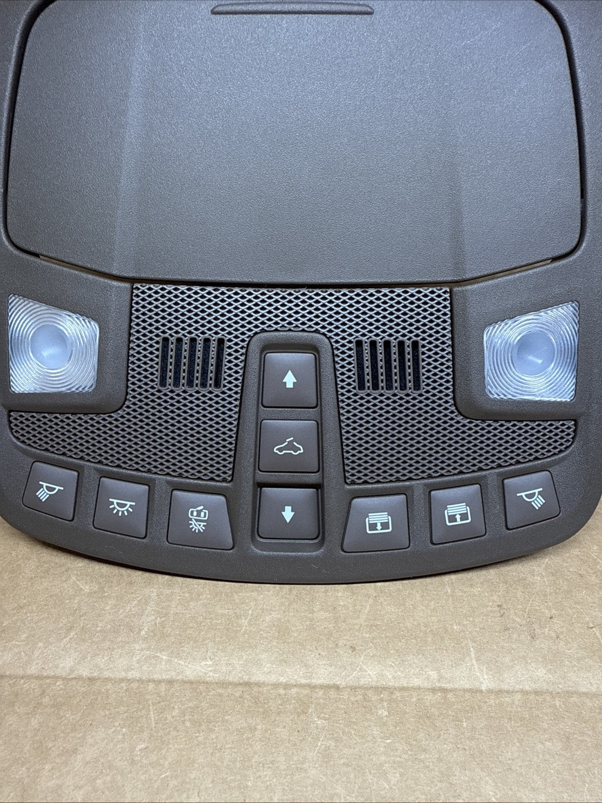 2016 2018 Lincoln MKX Overhead Console Dome Light Sun Roof Switch Brown3
