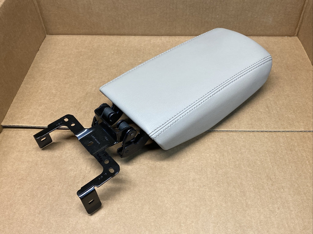 2017 2018 Ford Escape Center Floor Console Lid Cover Top Grey Leather OEM5