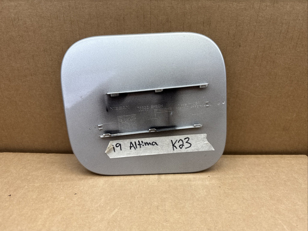 2019 2024 Nissan Altima Fuel Gas Tank Filler Door Lid Cover OEM Silver K236