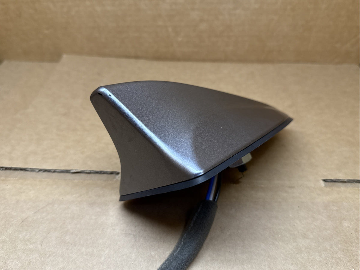 2014 2016 Kia Sportage Shark Fin Antenna OEM Mineral Silver 96210 3W800E6S5