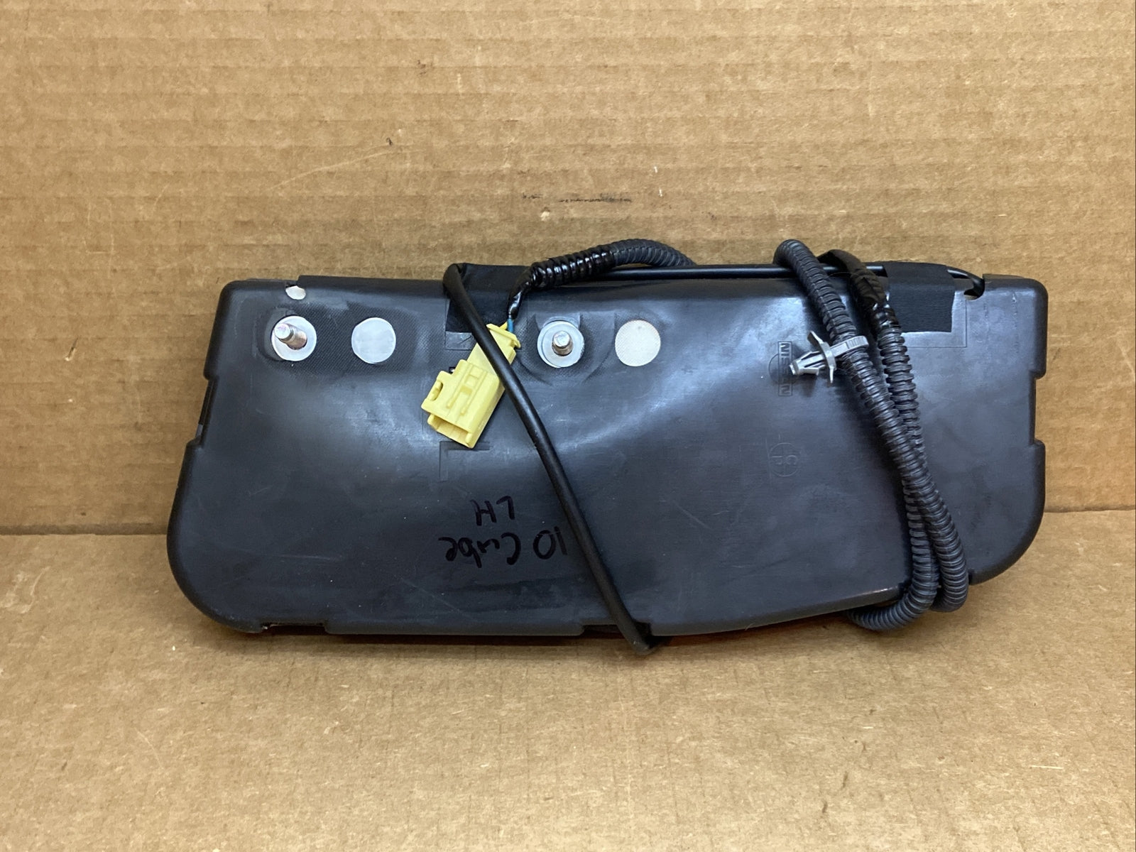 2010 2014 Nissan Cube Front Left Side Driver Seat Air Bag Airbag1