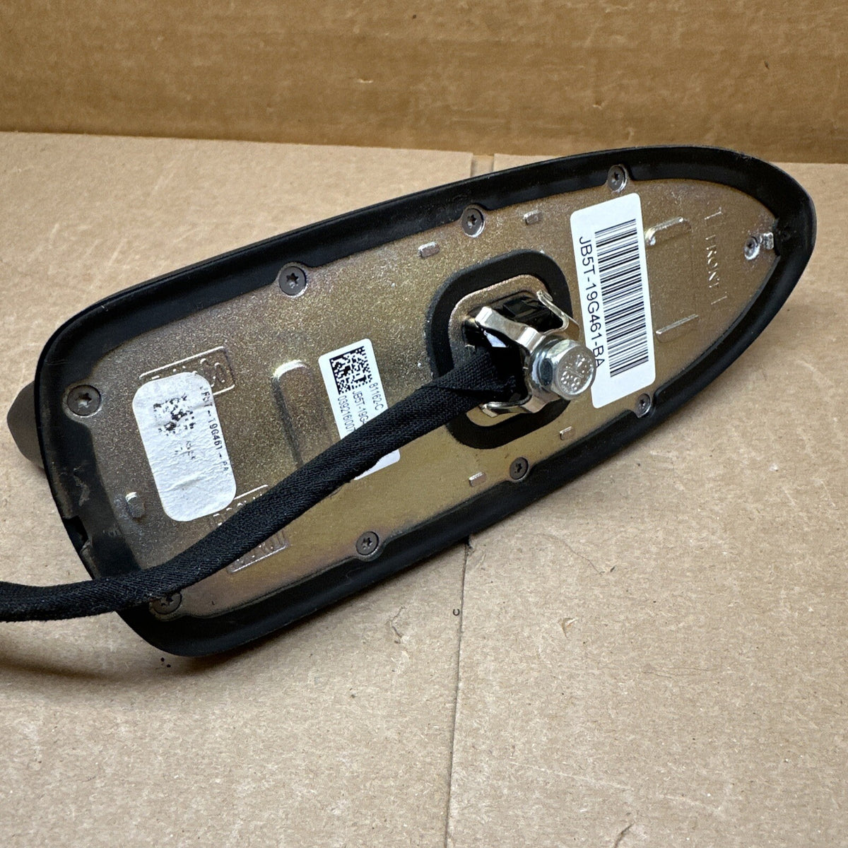 2016 2019 Ford Explorer Roof Antenna Shark Fin Black JB5T 19G461 BA4