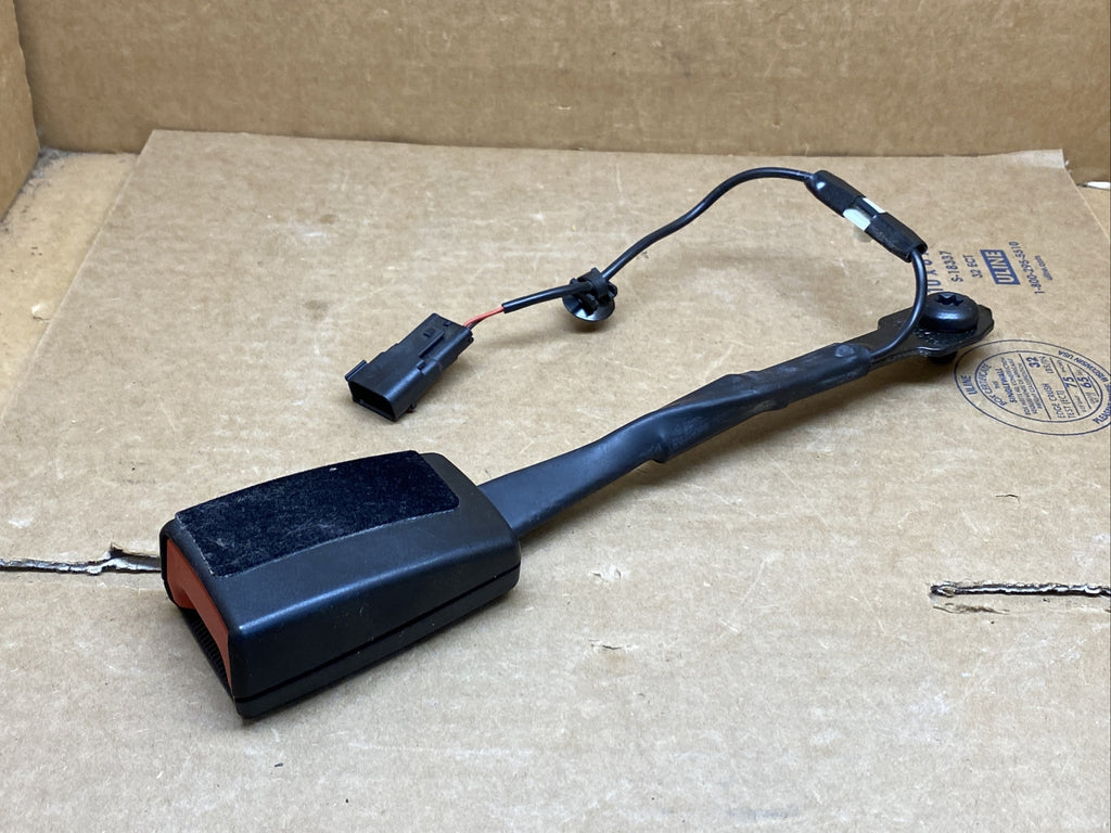 2017 2019 Ford Escape Driver Front Left Seatbelt Seat Belt Buckle Black3