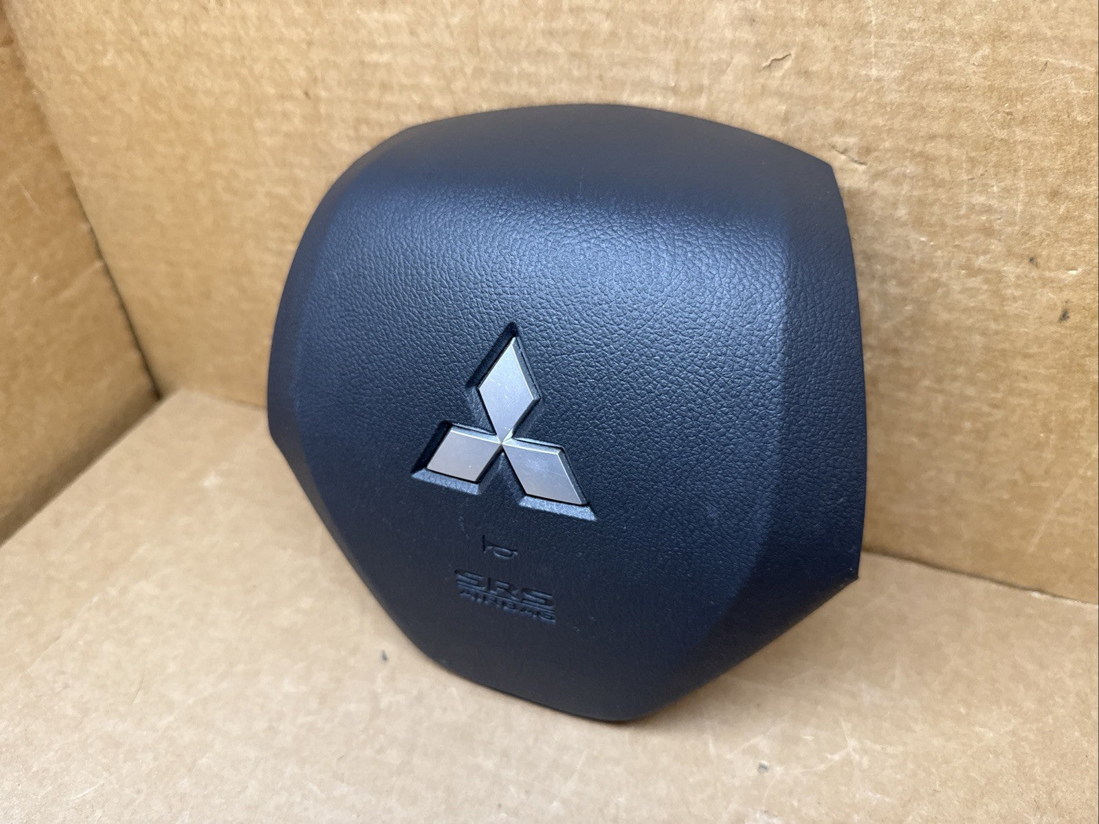 2015 Mitsubishi Mirage Front Left Driver Side Steering Wheel Air Bag Airbag4