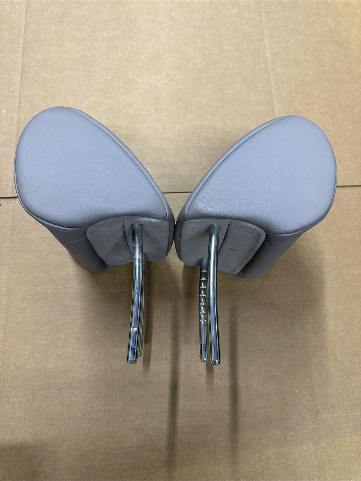 2009 2015 Honda Pilot Front Driver Passenger Seat Head Rest Headrest Gray BB1