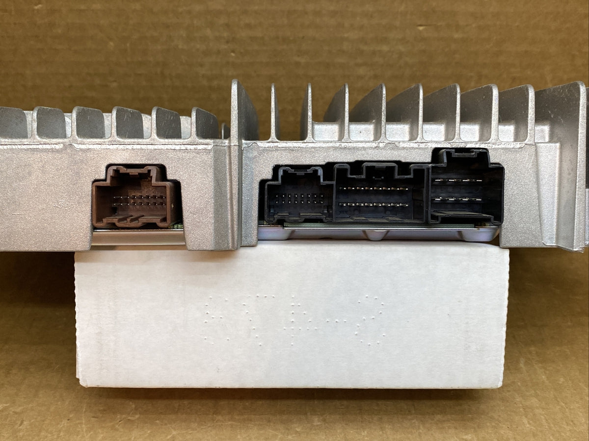2010 2014 Cadillac Escalade Bose Radio Amp Amplifier 209444196