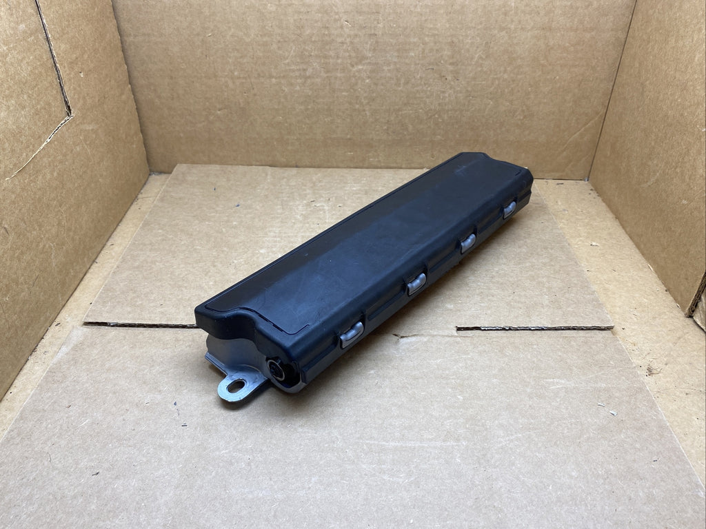2014 2018 ATS Front Right Side Passenger Knee Lower Air Bag Airbag 231921395