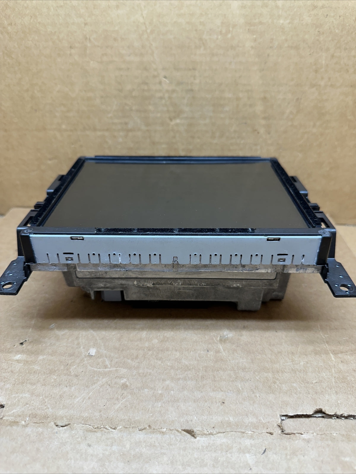 Jeep Cherokee RAM GPS Navigation VP3 Radio 8.4 Display Screen OEM 68190260AE2