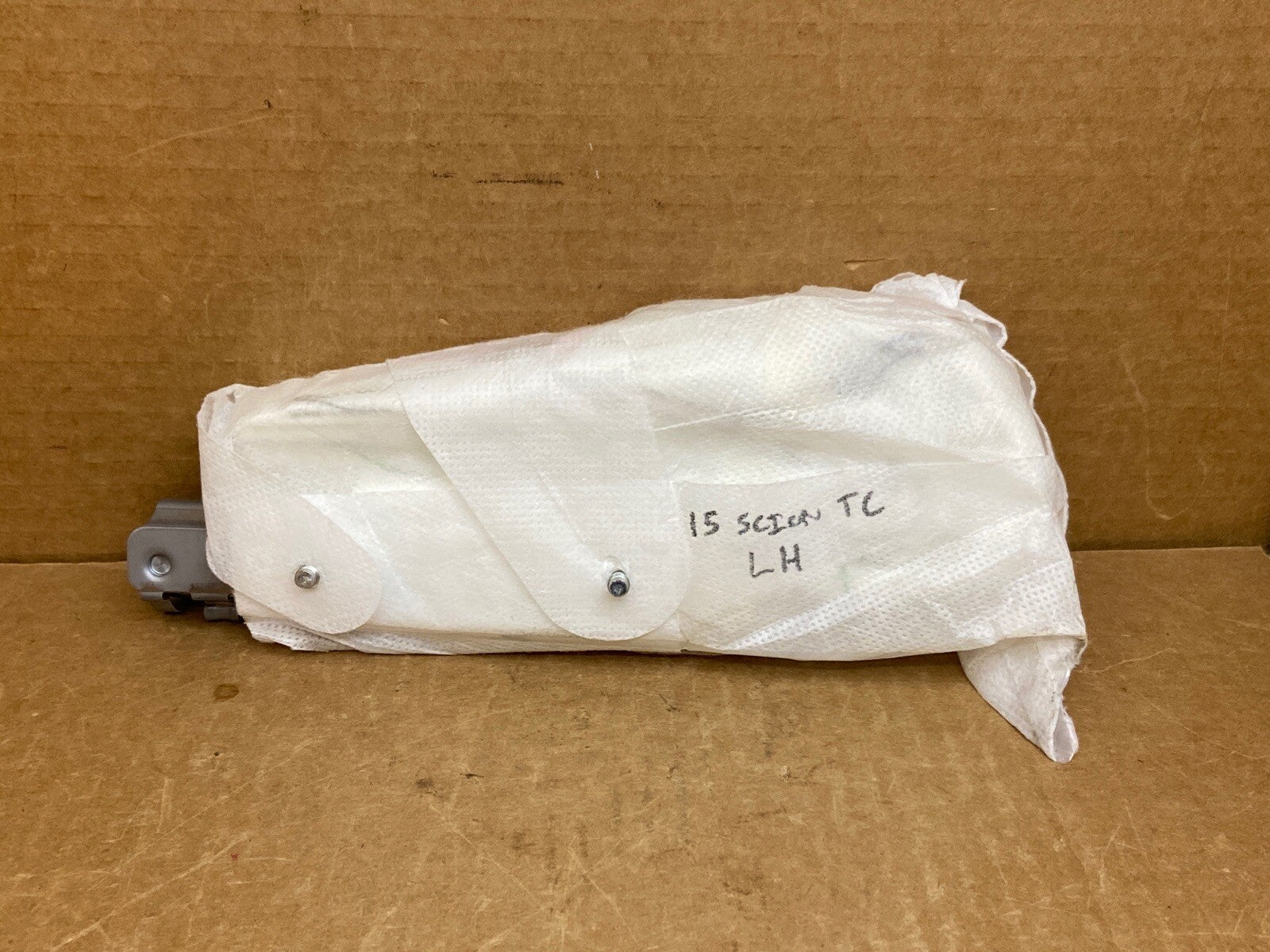 2010 2016 Scion tC Front Left Side Driver Seat Air Bag Airbag 2