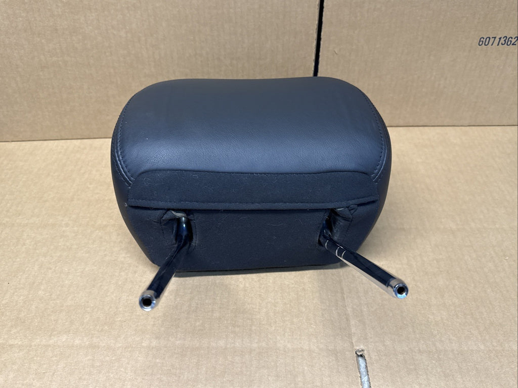 2011 2014 Ford F150 Front Driver Passenger Head Rest Headrest Black Leather3