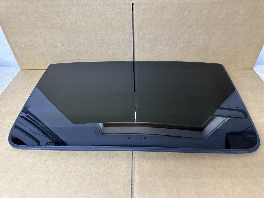 2015 2023 Nissan Murano Front Sun Roof Sunroof Window OEM Glass Free Shipping0