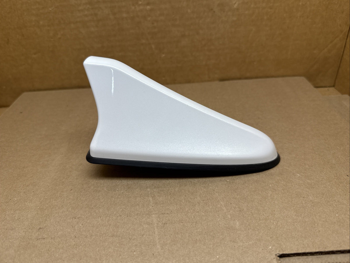 2019 2020 Kia Optima Roof Mounted Radio Antenna Snow White Pearl 96210 D5101SWP6