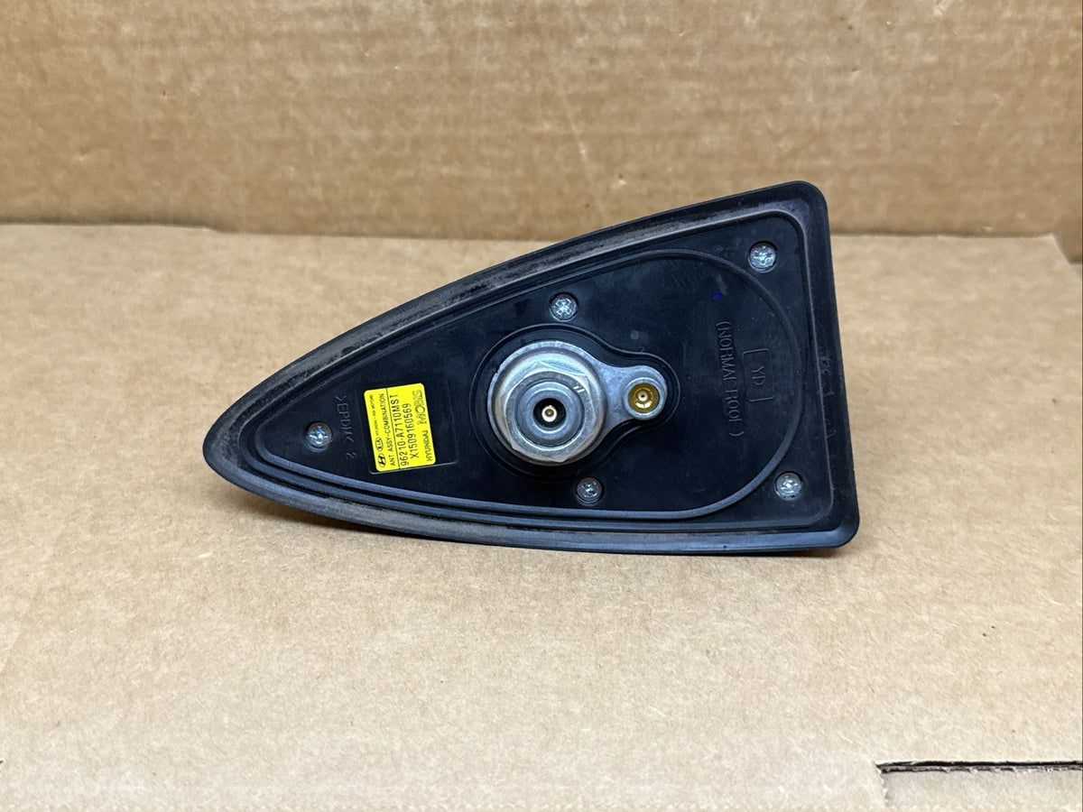 2014 2016 Kia Forte Shark Fin Radio Antenna Silver 96210 A7110MST MST8