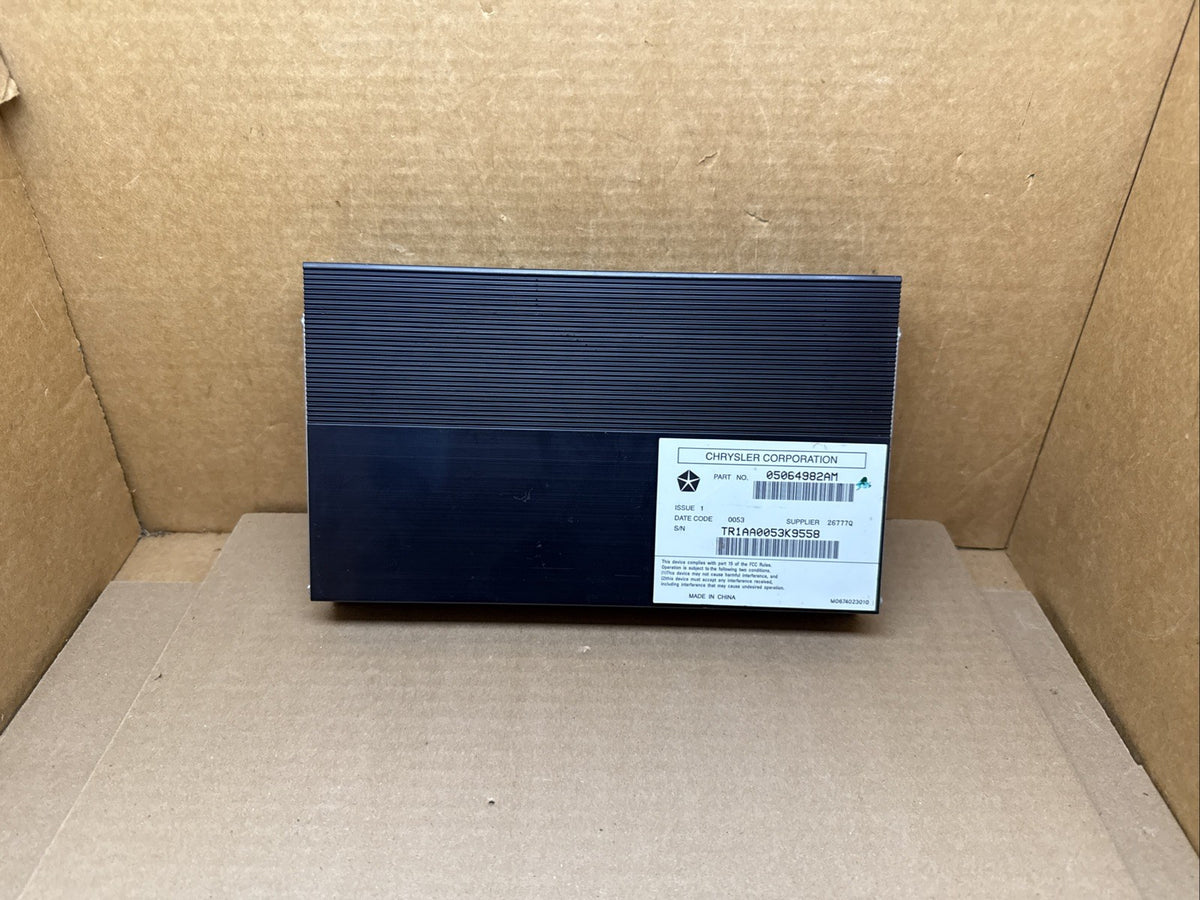 2011 2014 Dodge Charger Chrysler 300 Radio Audio Amplifier Amp OEM 05064982AM0