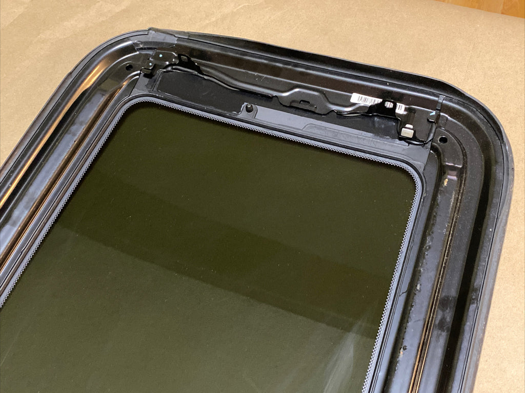 2008 2012 Honda Accord 4 Door Sedan Sun Roof Sunroof Window Glass OEM9