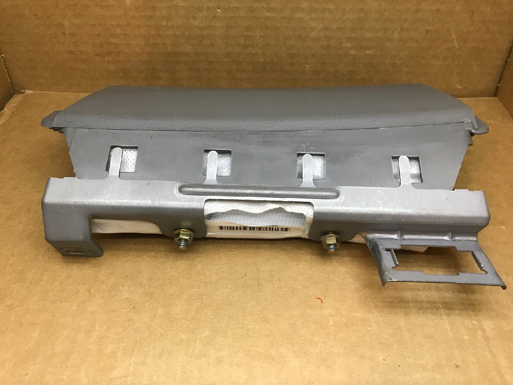 2007 2011 TOYOTA CAMRY FRONT LEFT SIDE DRIVER KNEE LOWER AIRBAG AIR BAG GRAY3