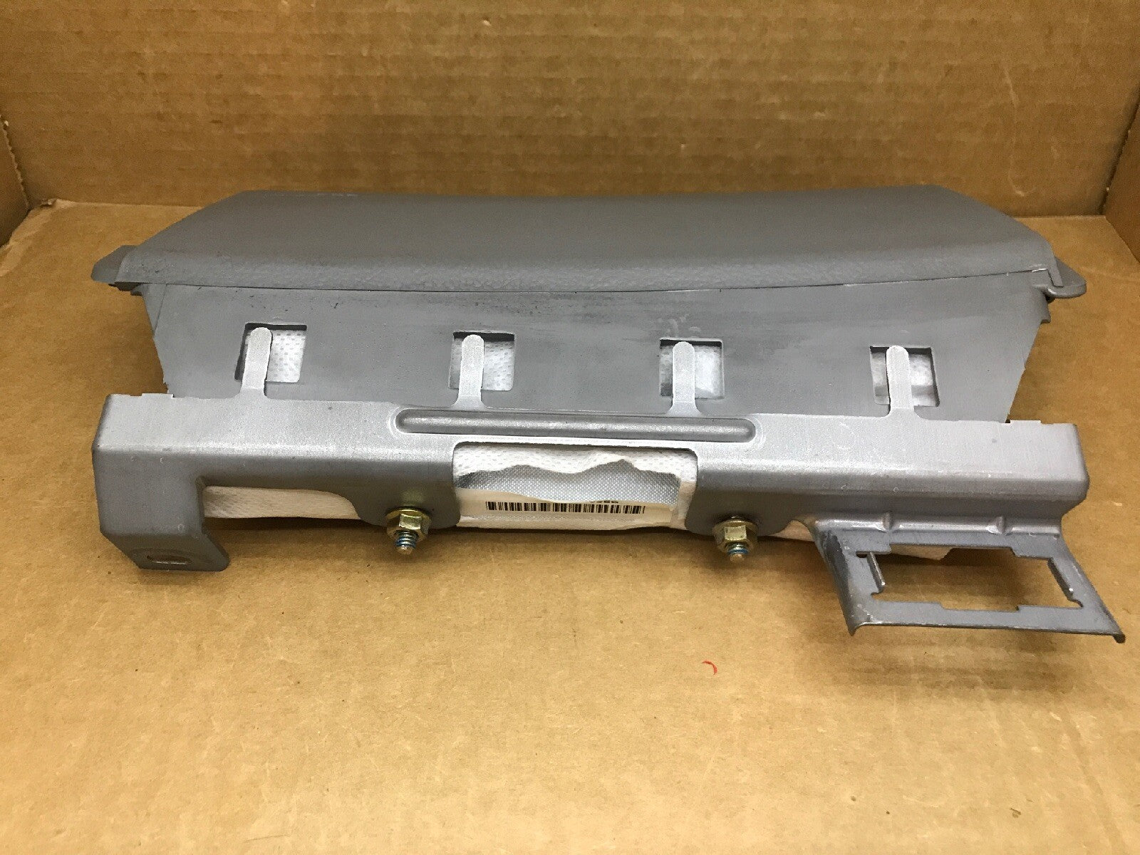 2007 2011 TOYOTA CAMRY FRONT LEFT SIDE DRIVER KNEE LOWER AIRBAG AIR BAG GRAY3