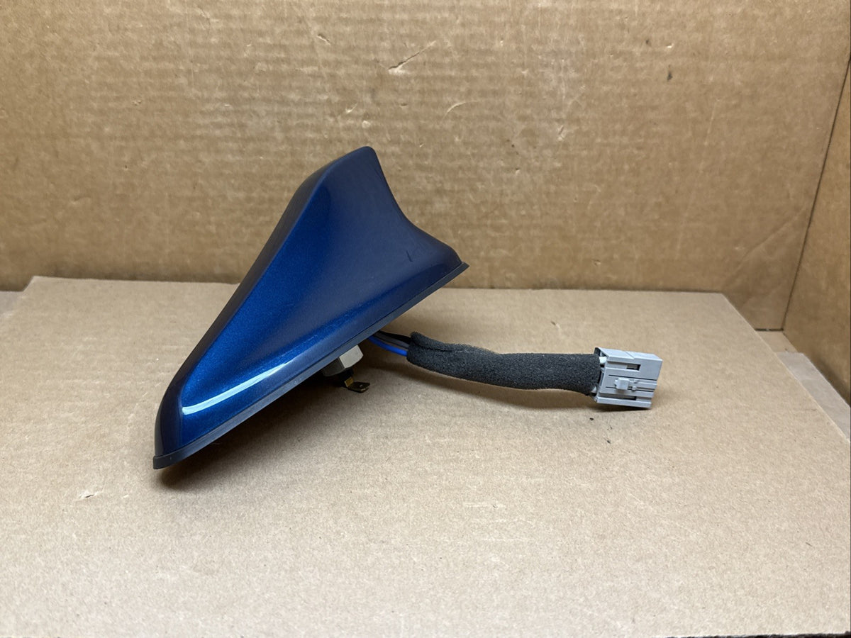 2017 2022 Kia Niro Roof Mounted Radio Audio Antenna Blue 96210 G5120C3U1