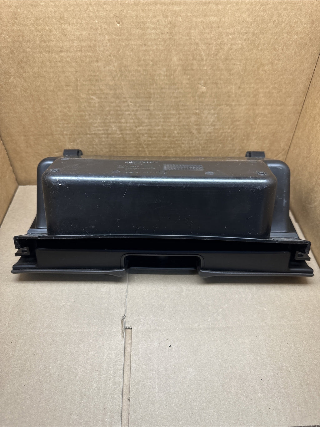 2014 2019 Silverado Sierra Upper Glove Box Glovebox Dash Insert Storage Cocoa6