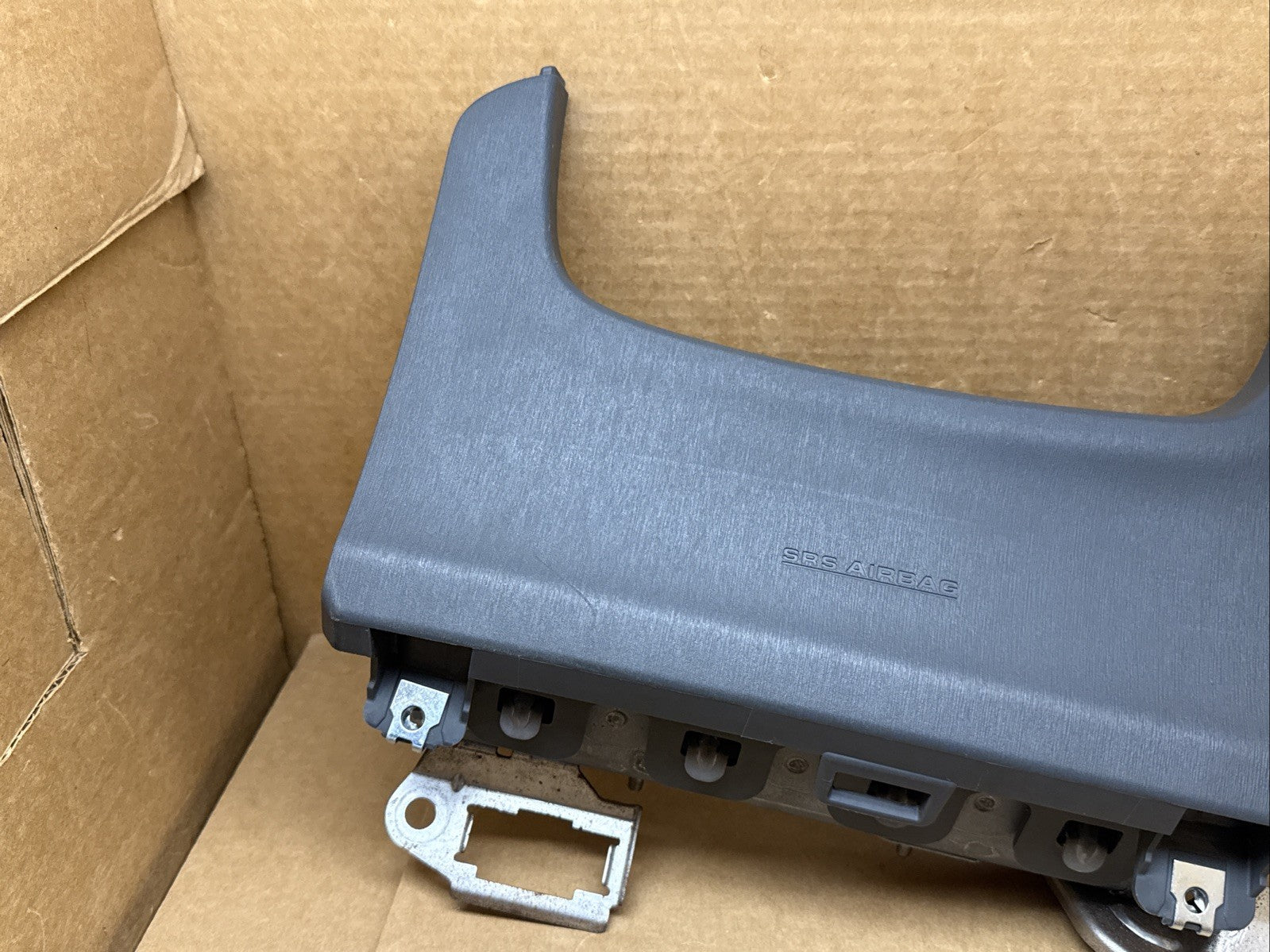 2010 2015 Toyota Prius Left Side Driver Knee Lower Air Bag Airbag Dark Gray FB101