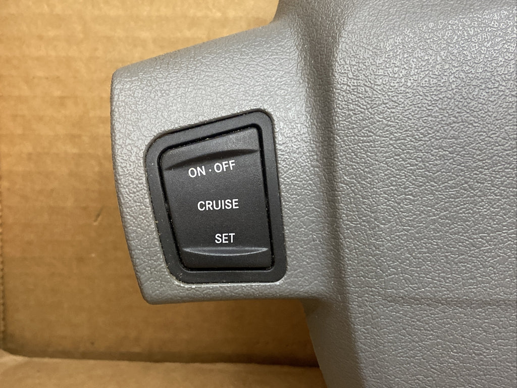 05 07 Grand Cherokee Front Left Driver Side Steering Wheel Air Bag Airbag Gray3