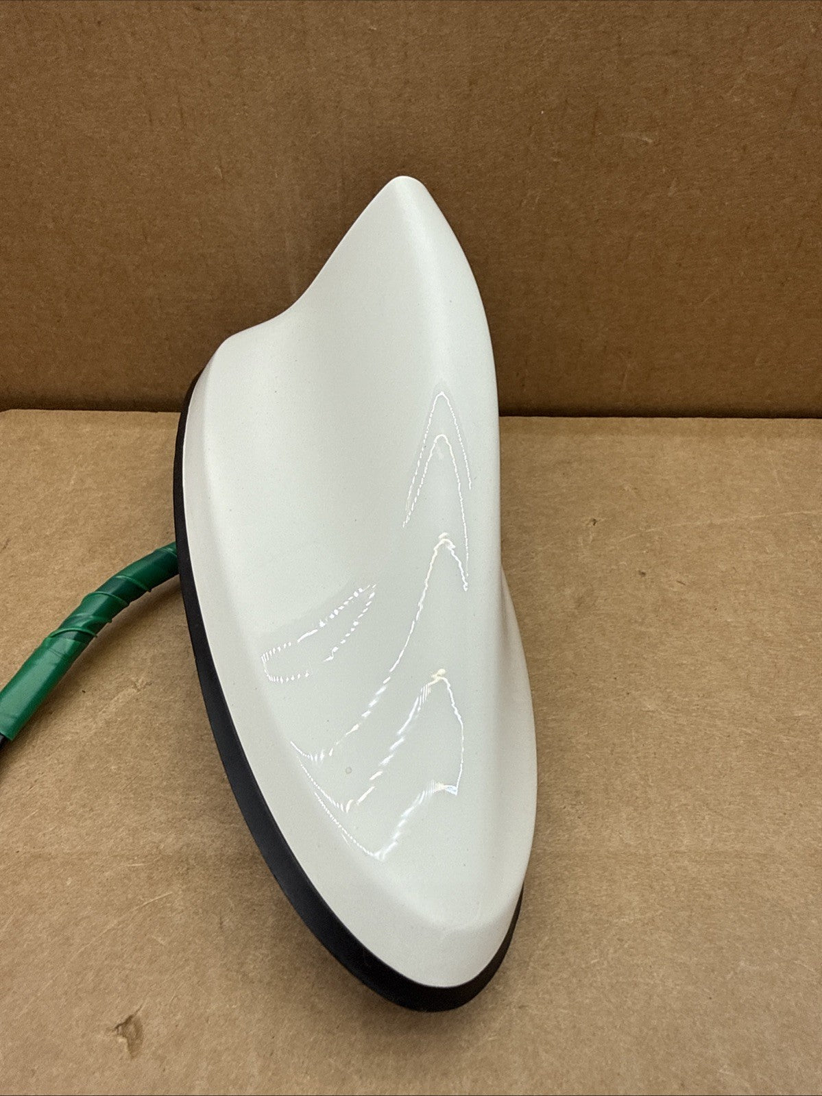 2016-2019 Nissan Rogue Murano Radio Shark Fin Antenna White 28208 6FL0A QM12