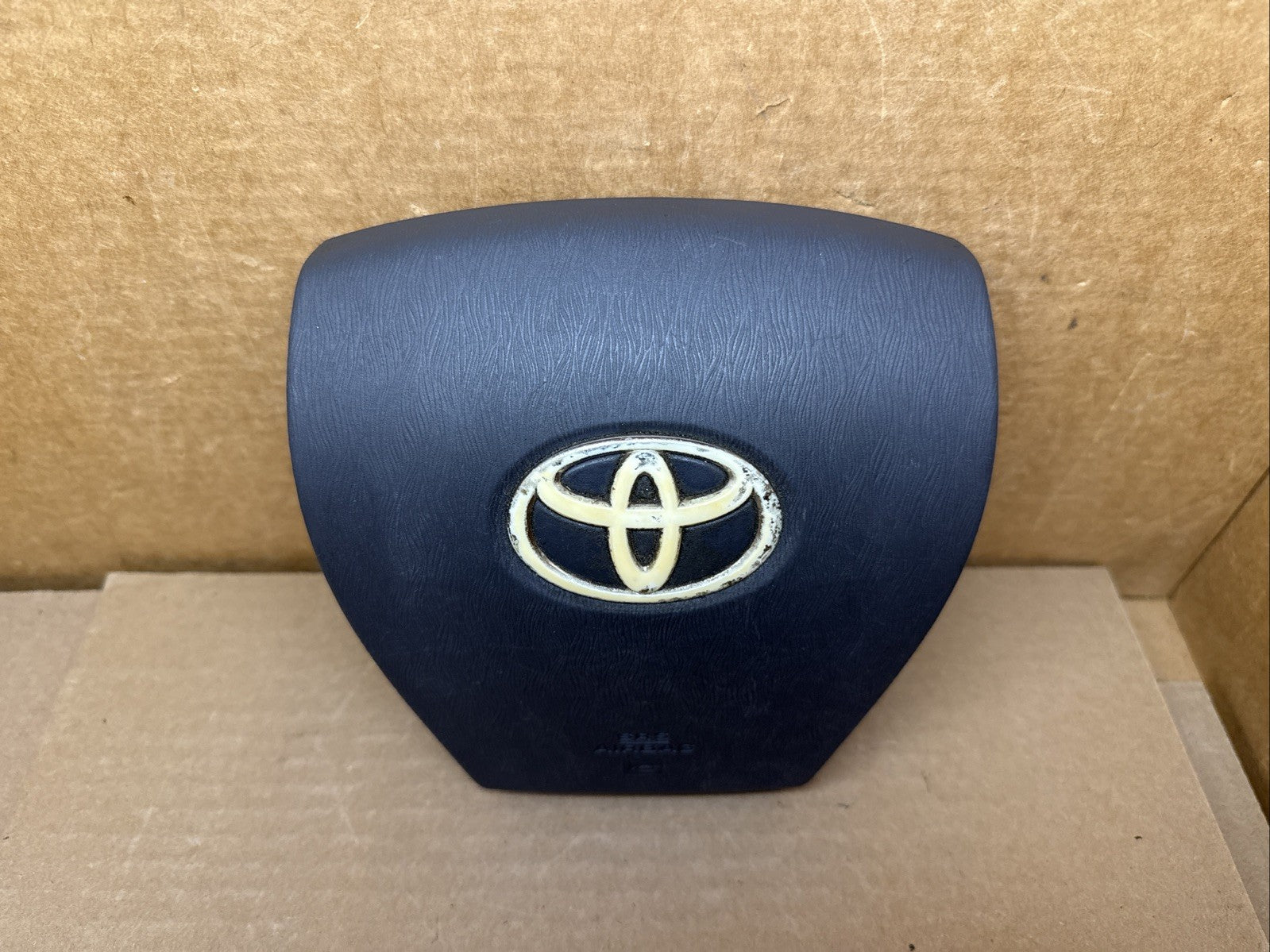 2010 2015 TOYOTA PRIUS FRONT LEFT DRIVER SIDE STEERING WHEEL AIRBAG AIR BAG1