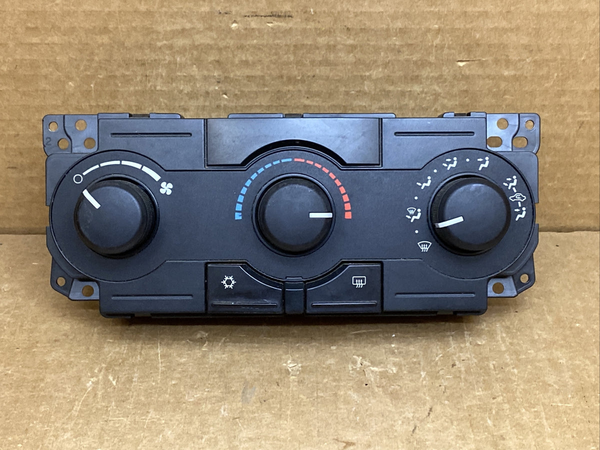 05 10 Grand Cherokee Commander Climate Temp Temperature Controls P55111009AM0