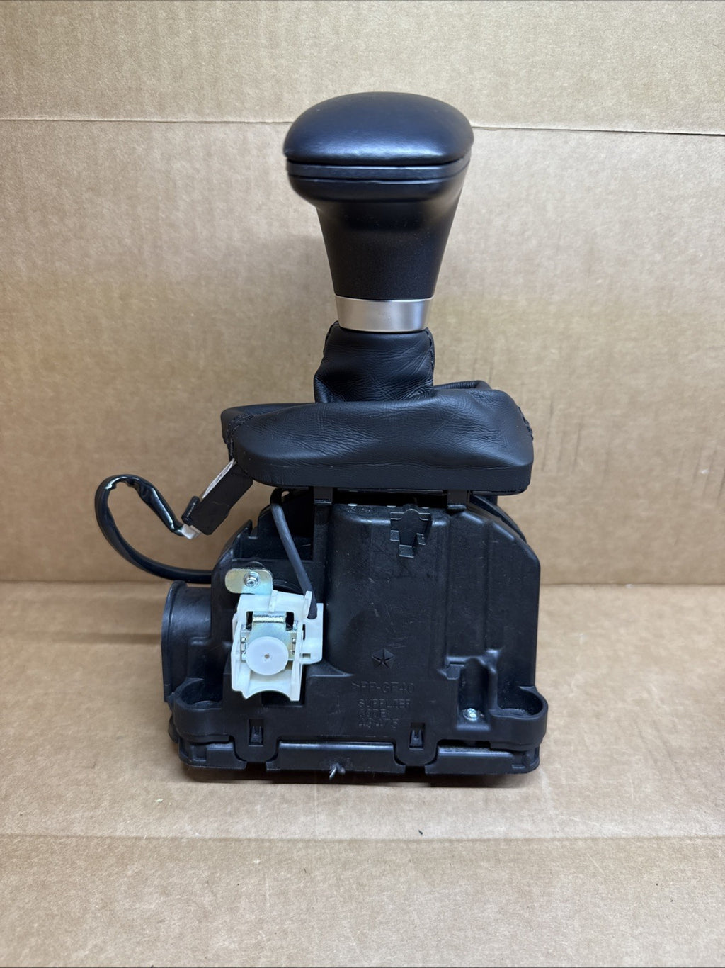 2015 2023 CHARGER CHALLENGER FLOOR CONSOLE AUTOMATIC GEAR SHIFTER 04670717AD OEM5