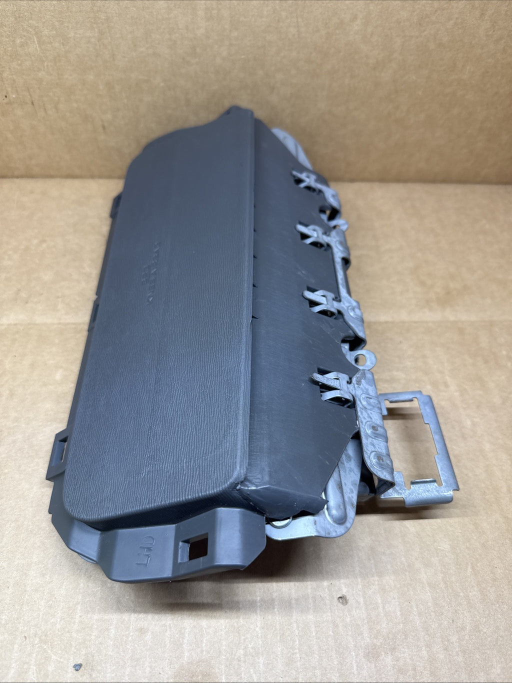 2015 2020 Toyota Sienna Front Left Side Driver Knee Lower Air Bag Airbag Gray6