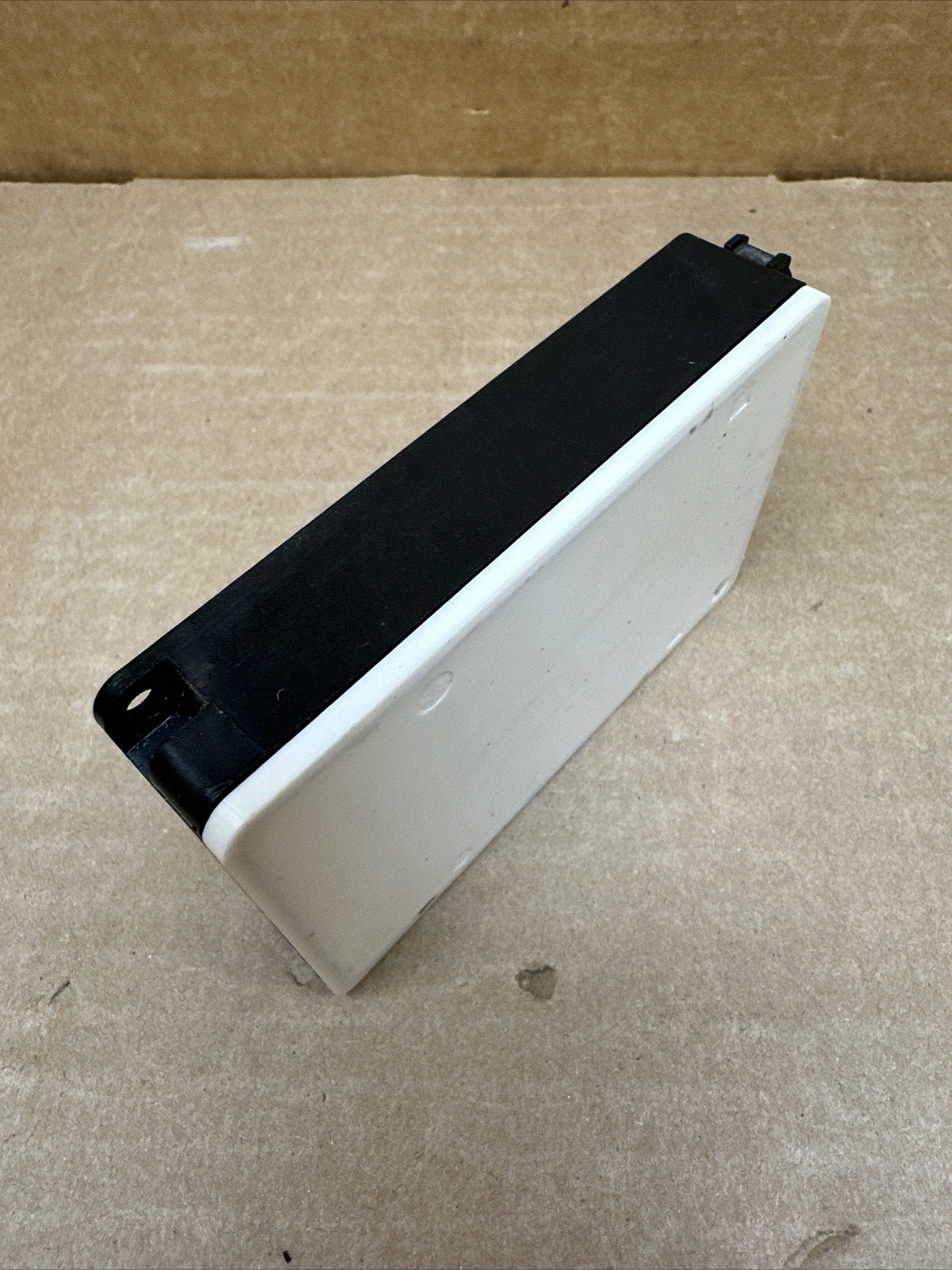 2015   2016 Dodge Charger Blind Spot Alert Sensor Module 68252463AB7