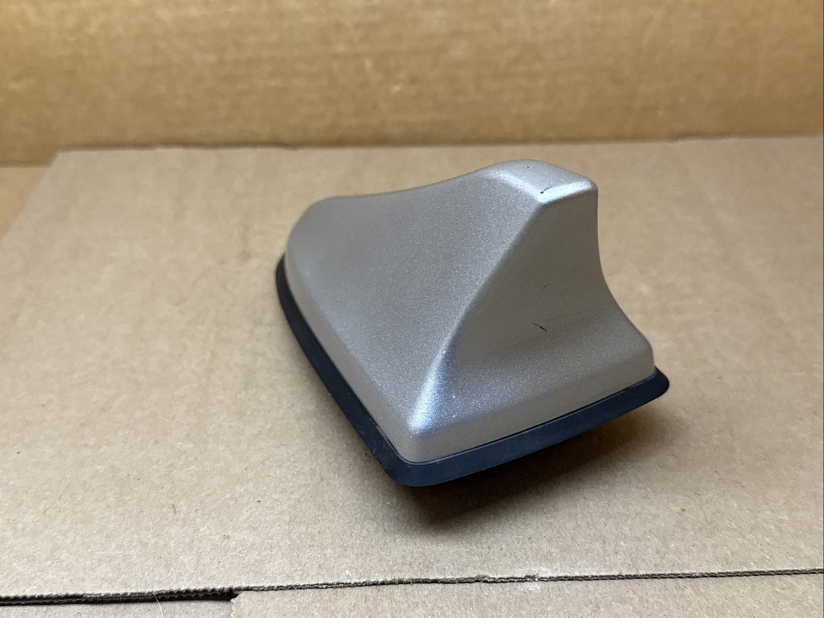 2016 2018 Hyundai Elantra Radio Antenna OEM Silver Platinum 96210 F2010Y8S5