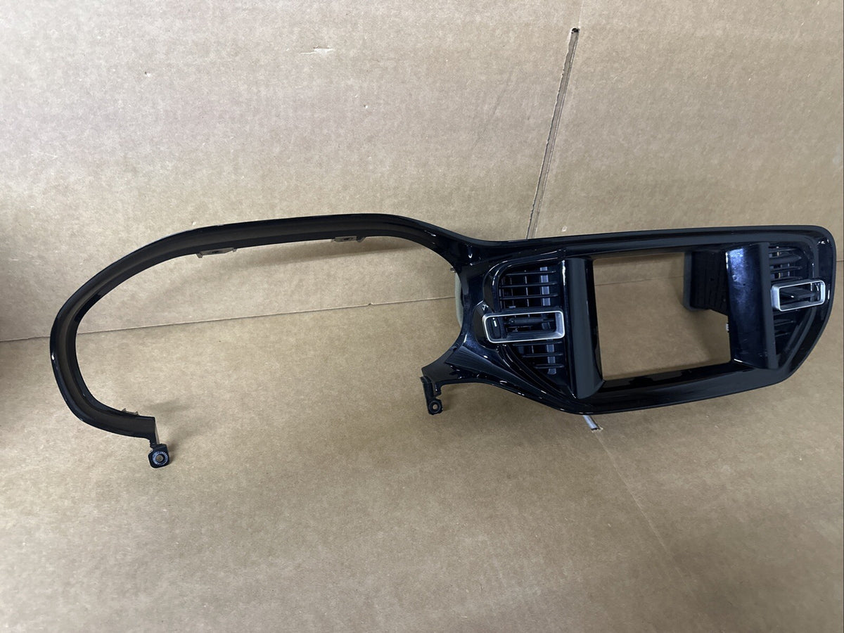 2021 DODGE DURANGO OEM FRONT DASHBOARD PANEL COVER BEZEL W/ VENTS1