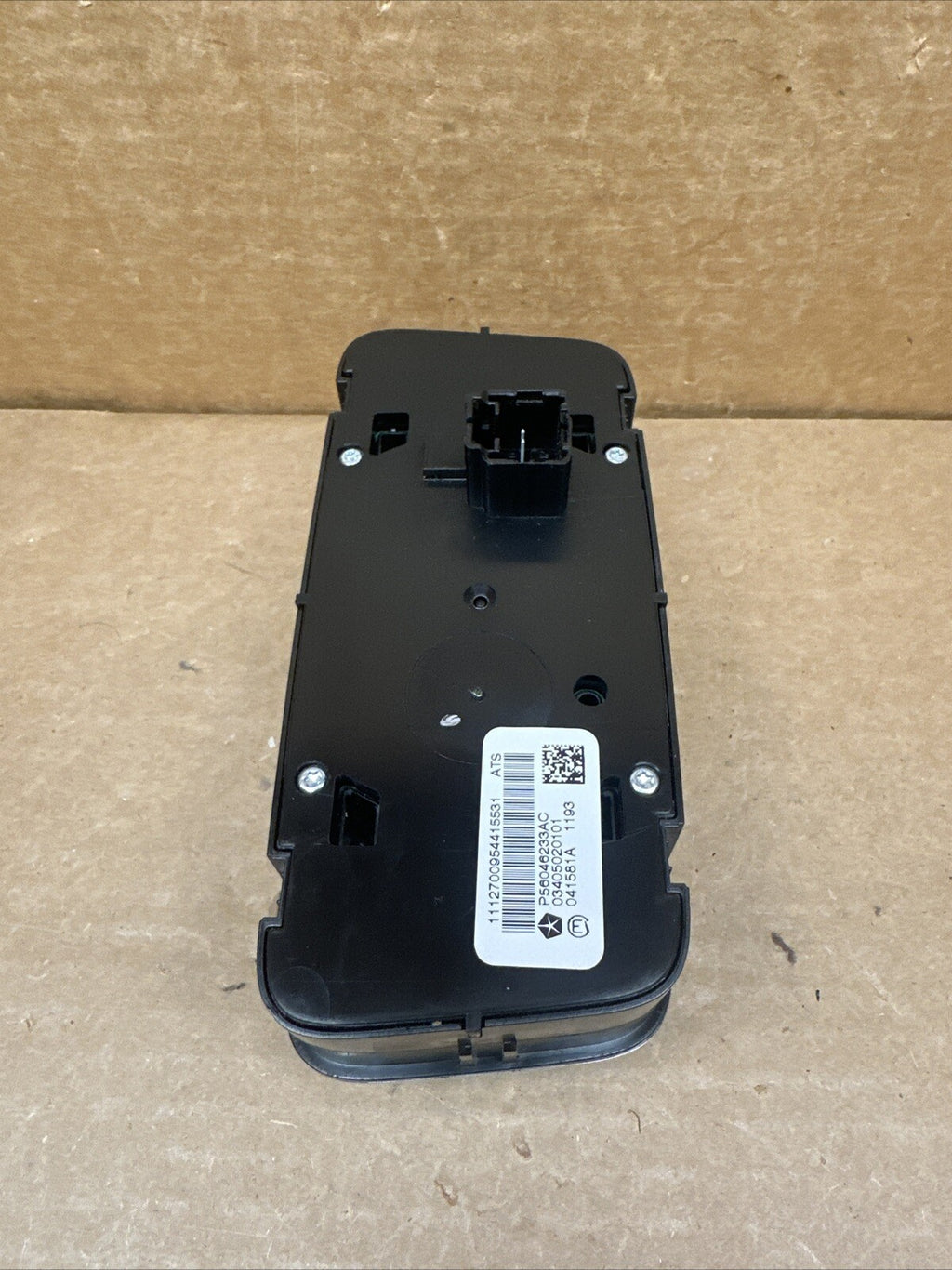 2011 2013 Grand Cherokee Center Console Transfer Case Suspension Switch OEM7
