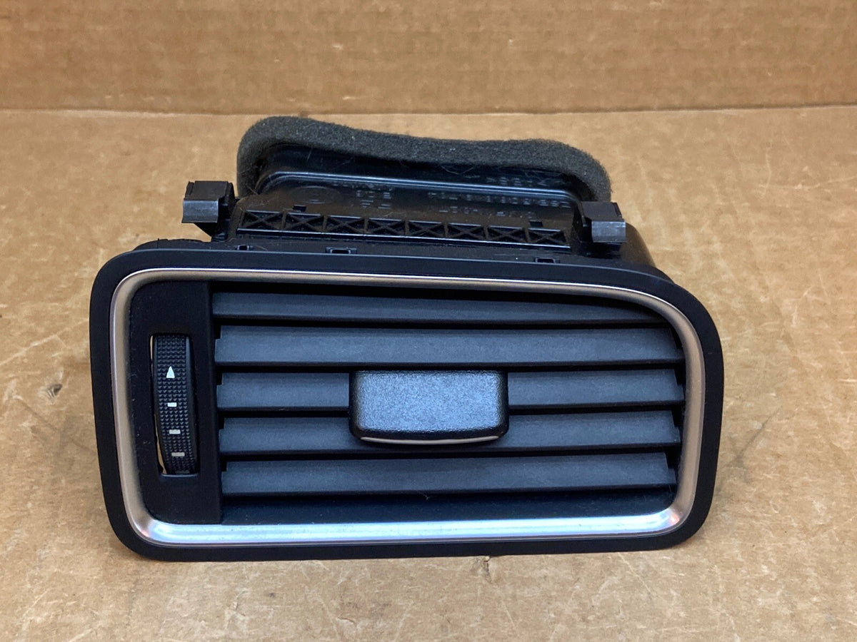 2011 2014 Volkswagen Jetta Dash Front Passenger Side Right A/C Air Vent Trim0