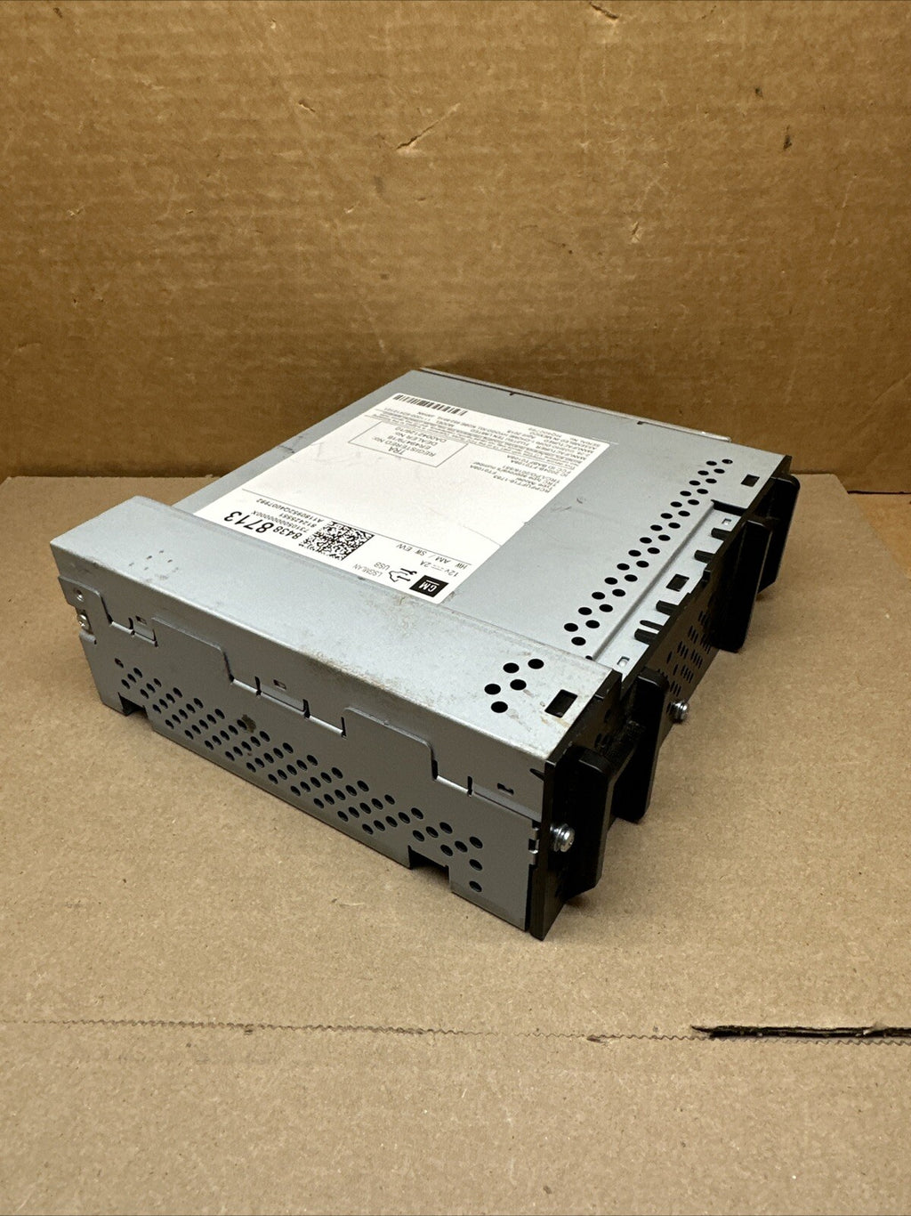 2018 2022 Equinox Terrain Radio Receiver OEM 843887135