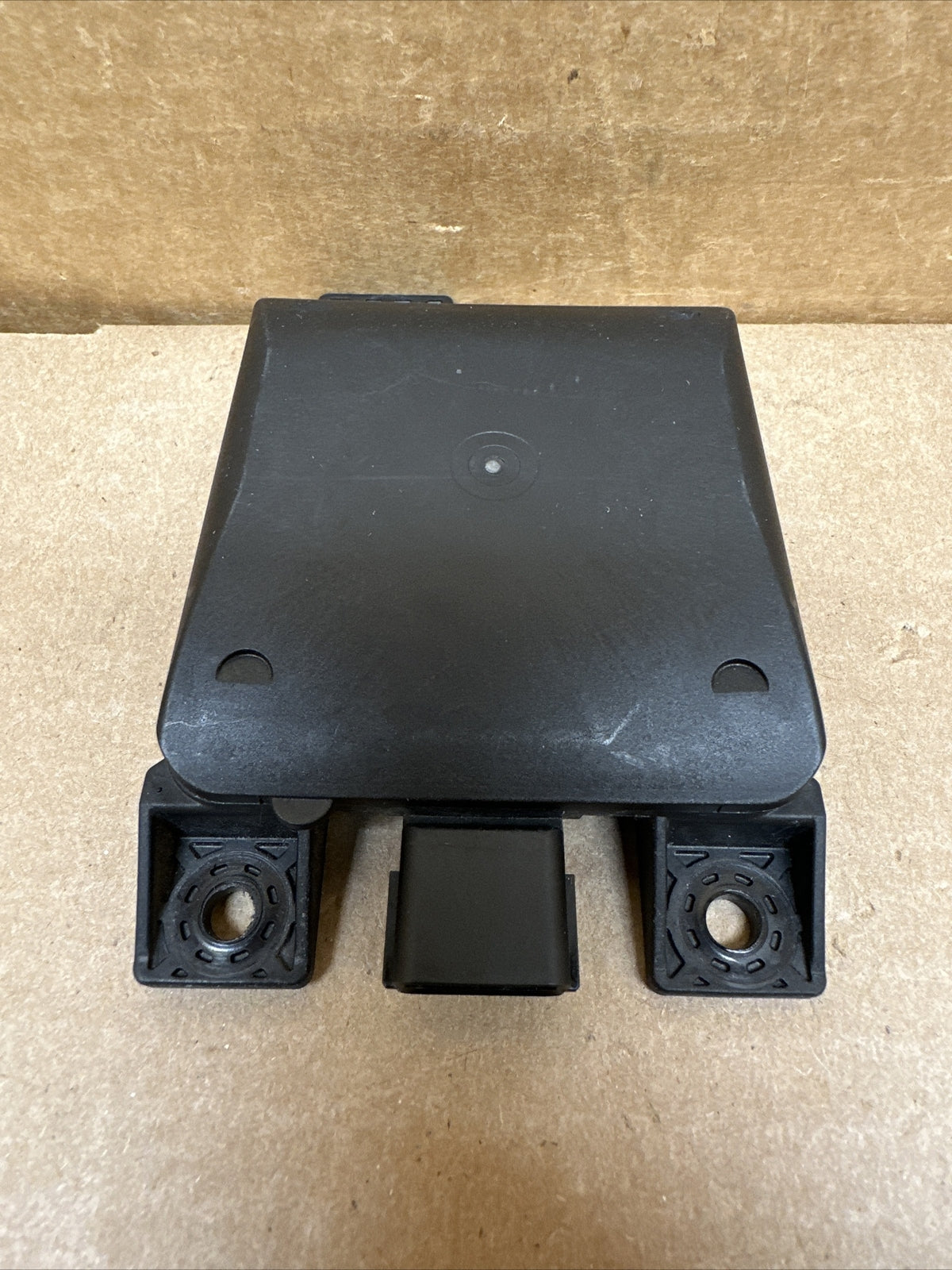 2021 2023 Kia Seltos Blind Spot Detection Module Right Rear Bumper 99150 Q50002