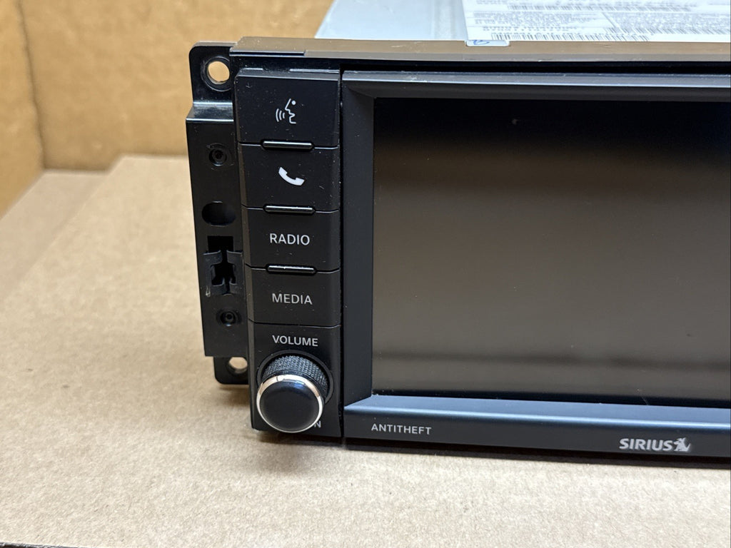 Jeep Dodge Chrysler Touchscreen Radio RBZ P68284017AB 68284017AB2