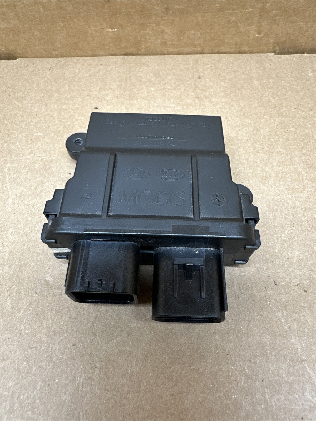 2011 2014 HYUNDAI SONATA PASSENGER SEAT OCCUPANT SENSOR MODULE 88950 3Q500 OEM0