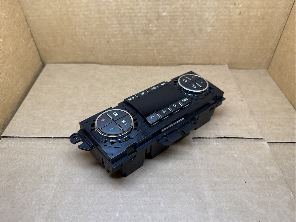 2008 2012 Traverse Enclave Digital Climate Temp Temperature Control 207785444